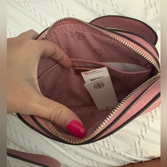 Tory Burch Thea Belt Bag - Picture 3 of 5